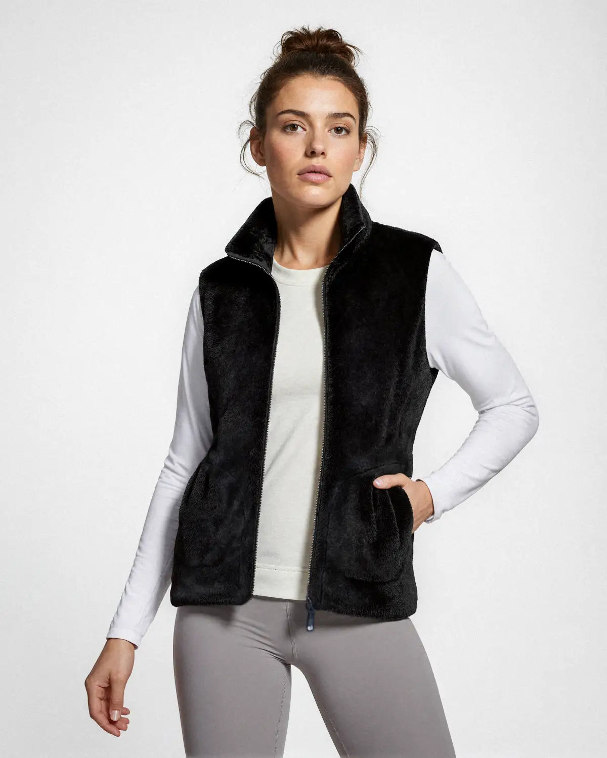 Women’s Heated Fleece Vest - Black / 2XS